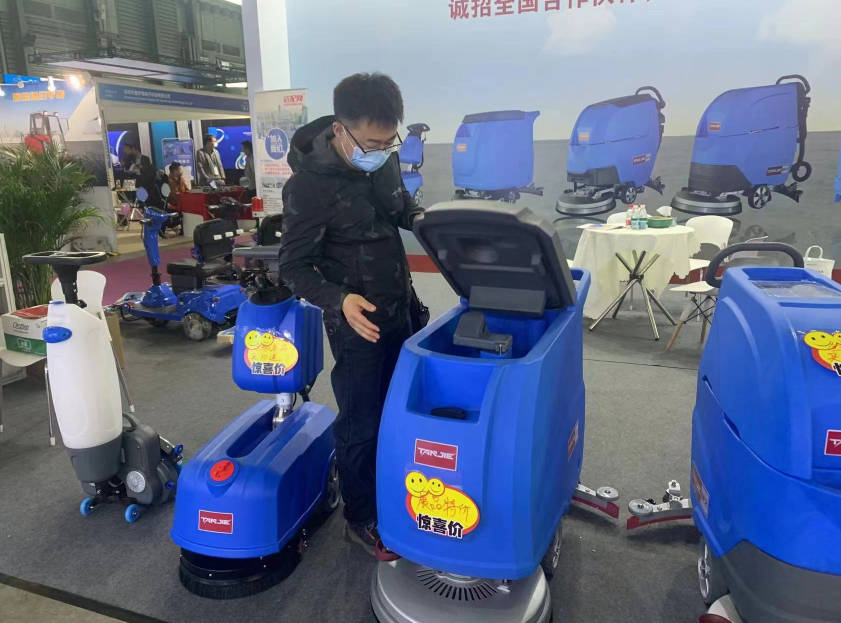 南岸坦洁洗地机公司致力于电动洗地机的生产、销售和服务百家