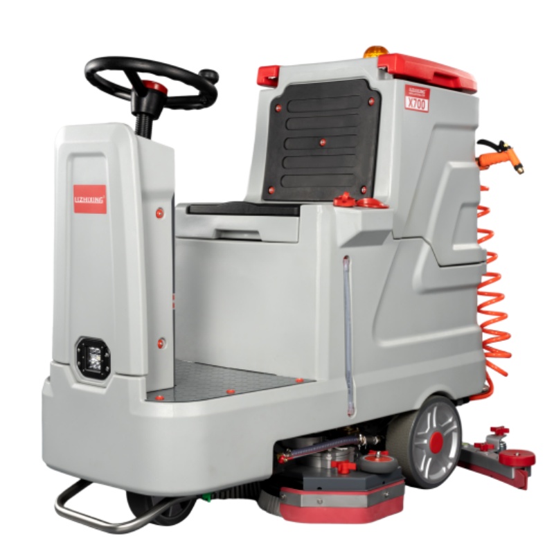 南岸坦洁全自动驾驶式洗地机X700